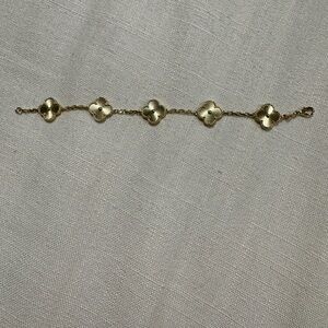 Gold Clover Bracelet
